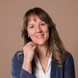 Caroline Monaco Voyages Orientation
