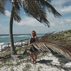 Mia-Tamylee Gagnon Voyages Terre et Monde