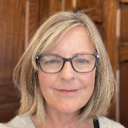 Tracy Davies Marlin Travel Fonthill