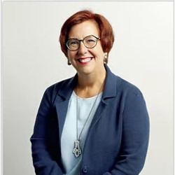 Patricia Houde Voyages Isana