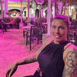 Mélanie Lafrance Voyages Terre et Monde