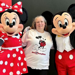 Michele Tremblay - Spécialiste des destinations Disney et Universal Voyages Évasion