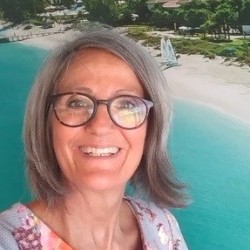 Brigitte Beaulieu, Conseillère externe Club Voyages J.M.